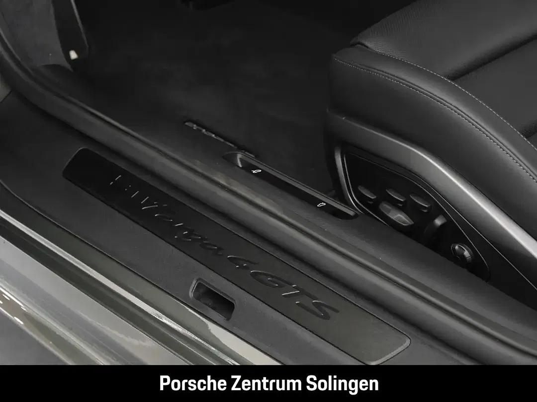 Porsche 992 - Thumbnail 15