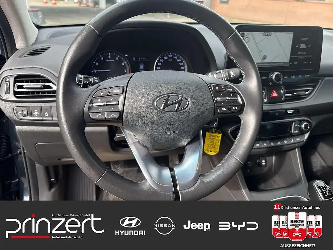 Hyundai i30 - Thumbnail 11