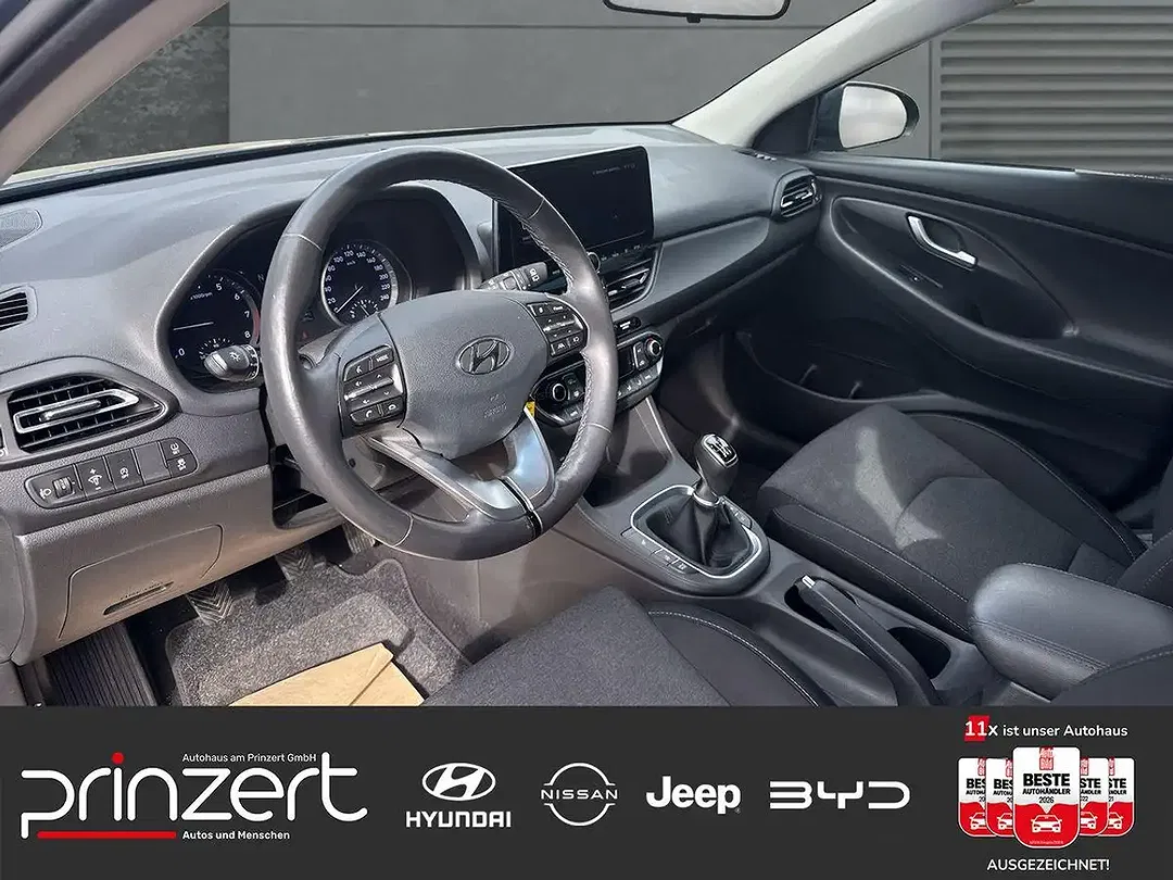 Hyundai i30 - Thumbnail 3
