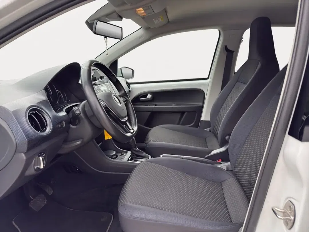 Volkswagen e-up! - Thumbnail 7