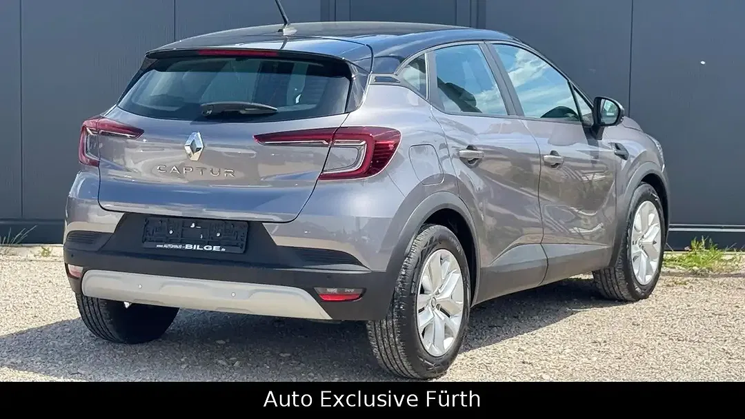 Renault Captur - Thumbnail 4