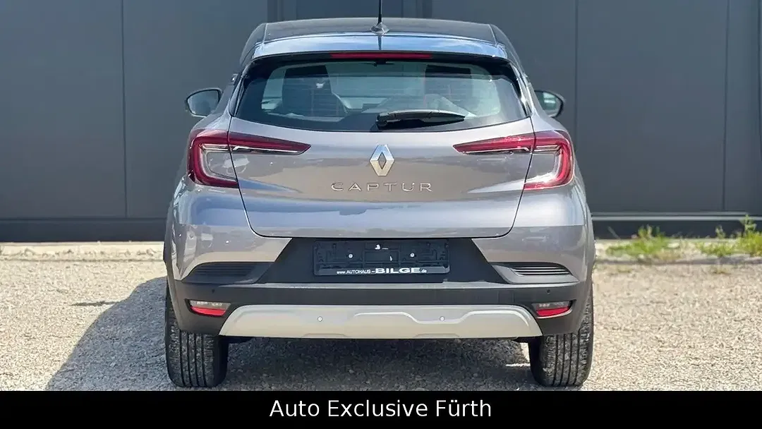Renault Captur - Thumbnail 5
