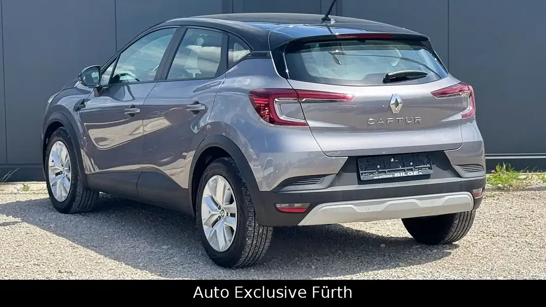 Renault Captur - Thumbnail 6