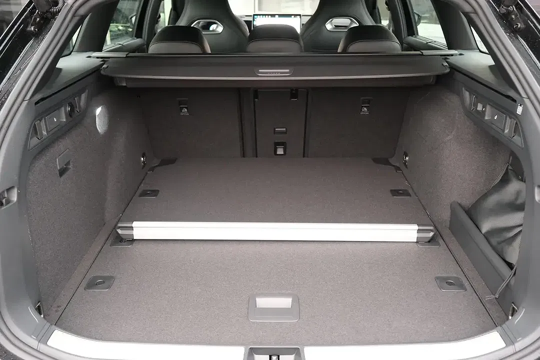 Volkswagen Passat Variant - Thumbnail 7