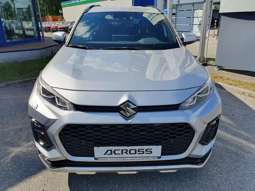 Suzuki Across Hybrid 4x4 Comfort
