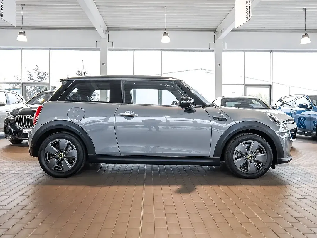 MINI Cooper SE - Thumbnail 10