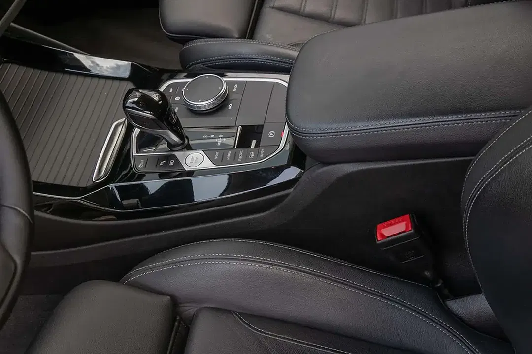 BMW X3 - Thumbnail 8