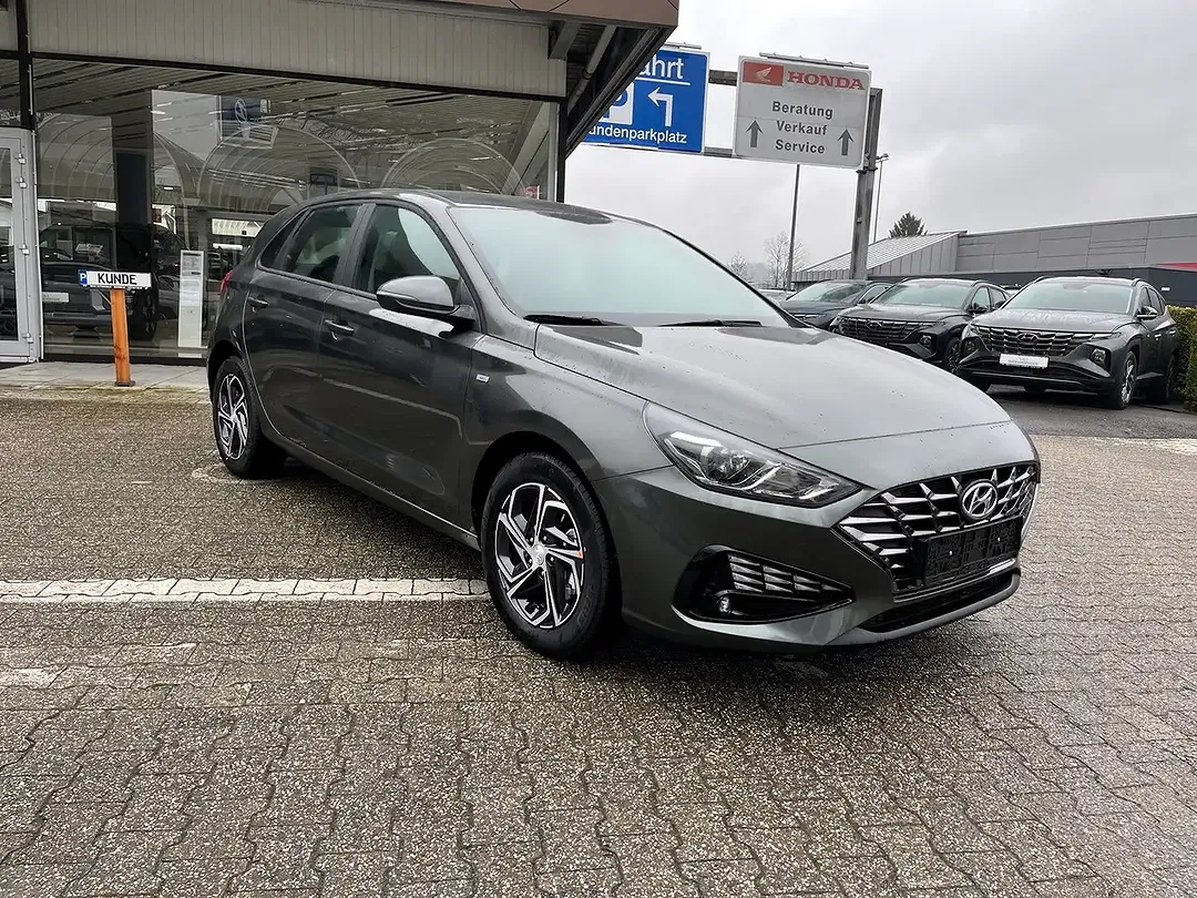 Hyundai i30 - Thumbnail 4