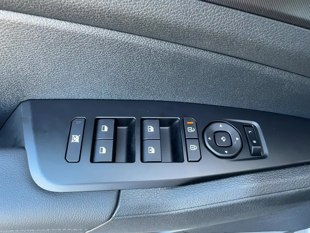 Kia Sportage - Thumbnail 11