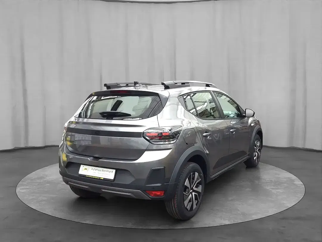 Dacia Sandero - Thumbnail 8
