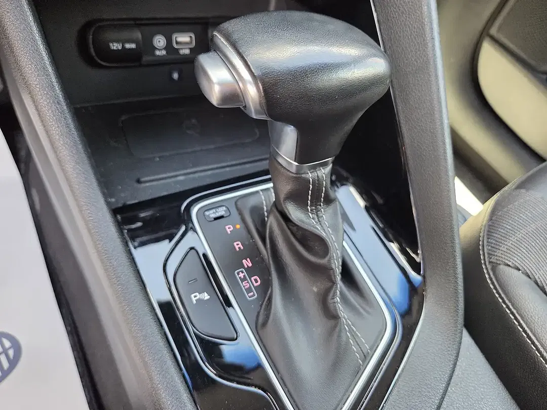 Kia Niro - Thumbnail 12