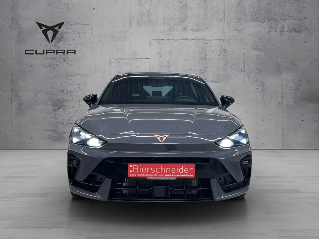 CUPRA Leon - Thumbnail 2
