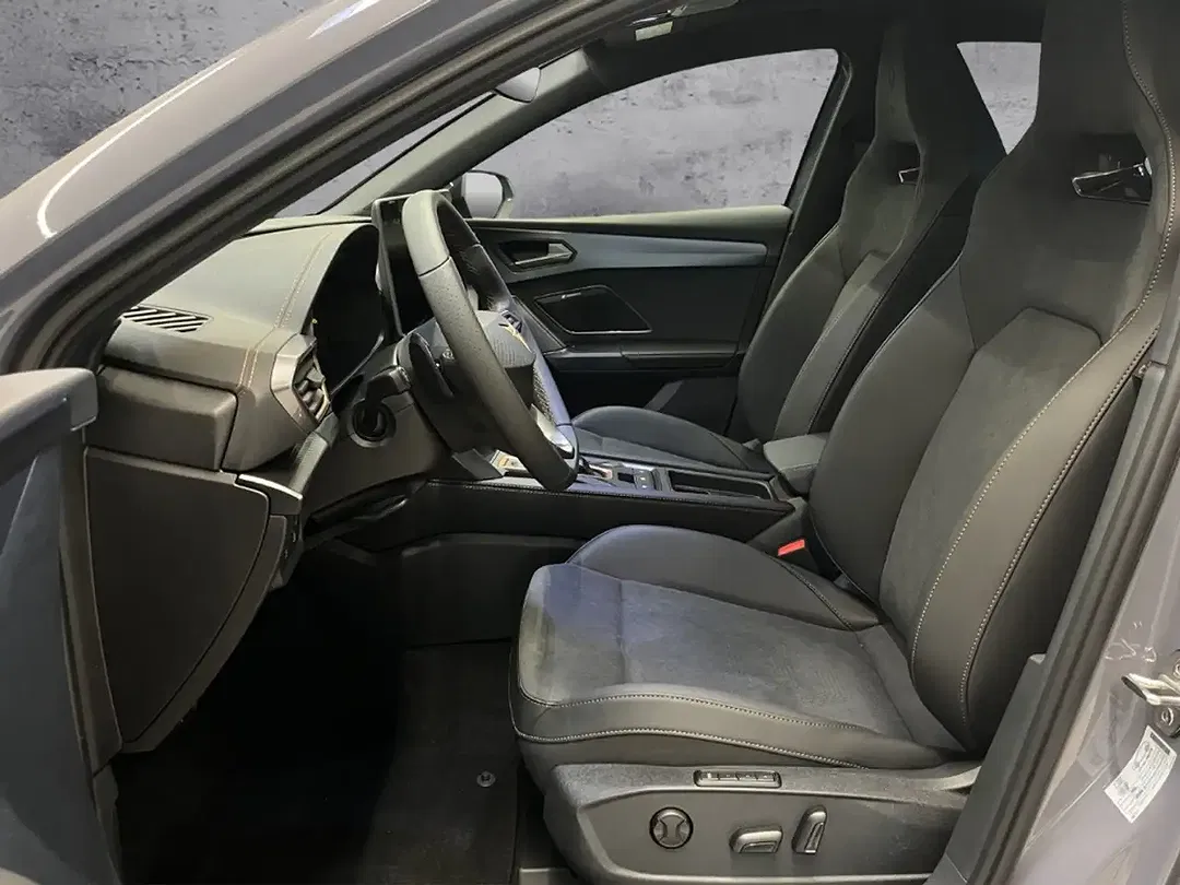 CUPRA Leon - Thumbnail 8