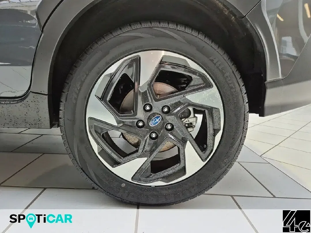 Subaru Crosstrek - Thumbnail 11