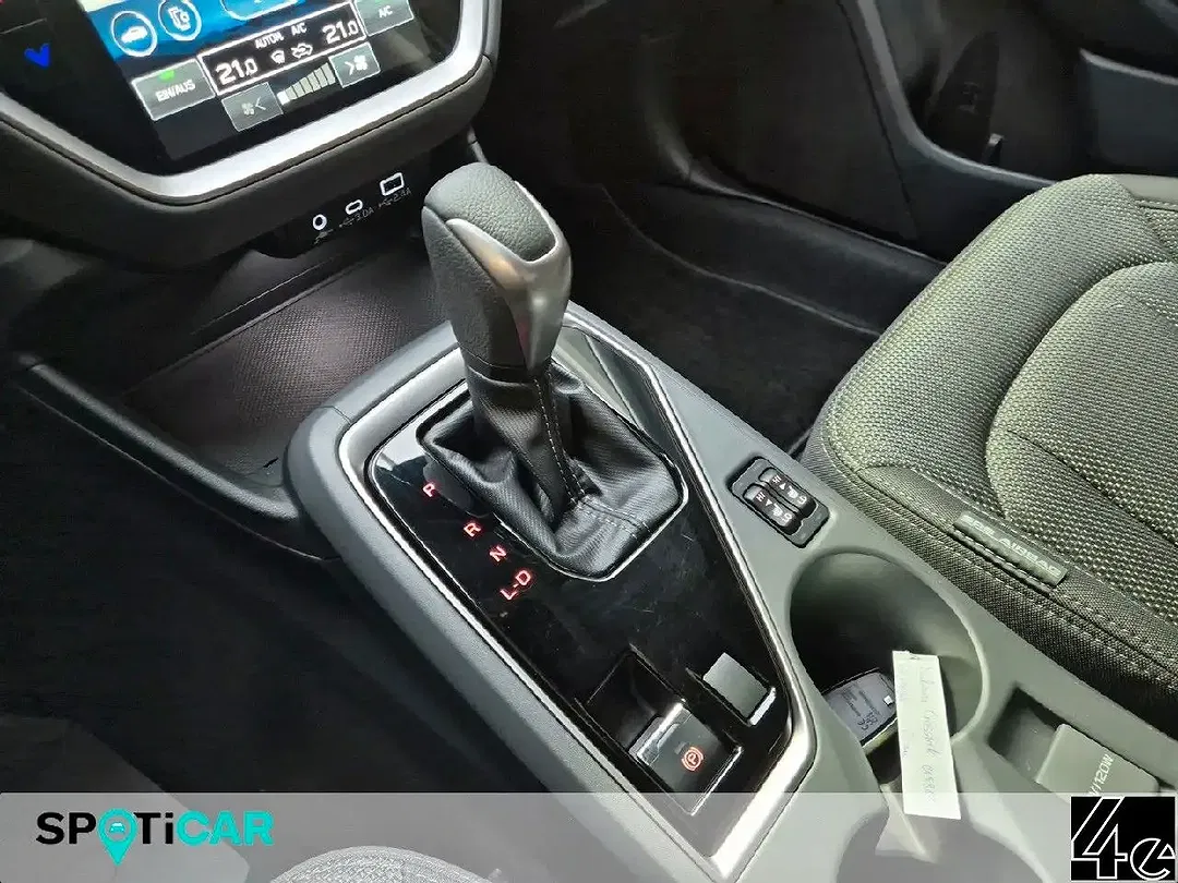 Subaru Crosstrek - Thumbnail 14