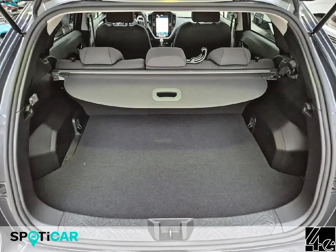 Subaru Crosstrek - Thumbnail 6