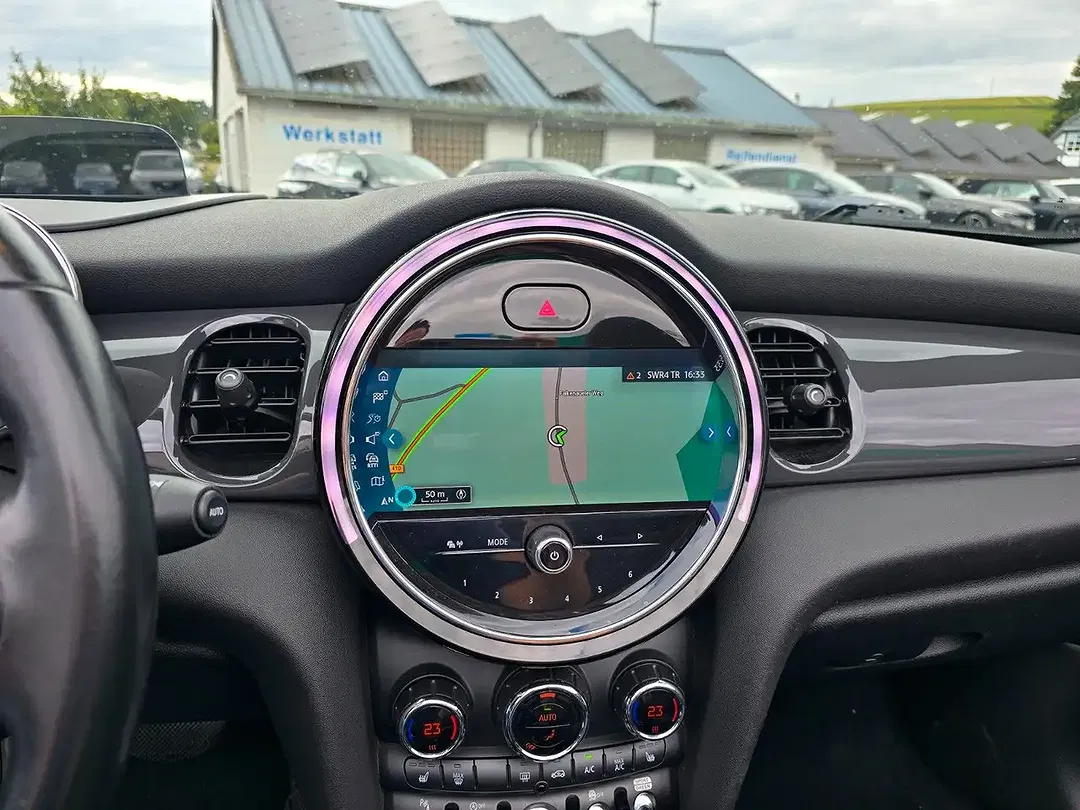 MINI Cooper Cabrio - Thumbnail 13