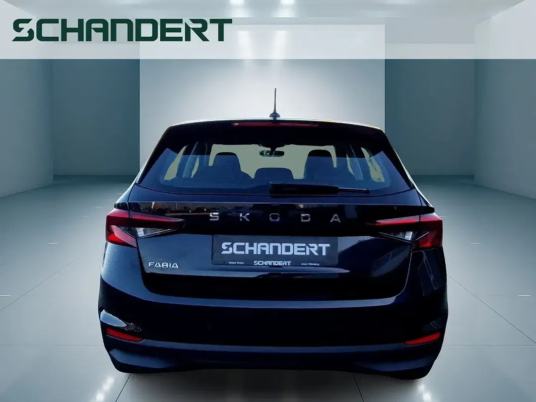 Skoda Fabia - Thumbnail 3