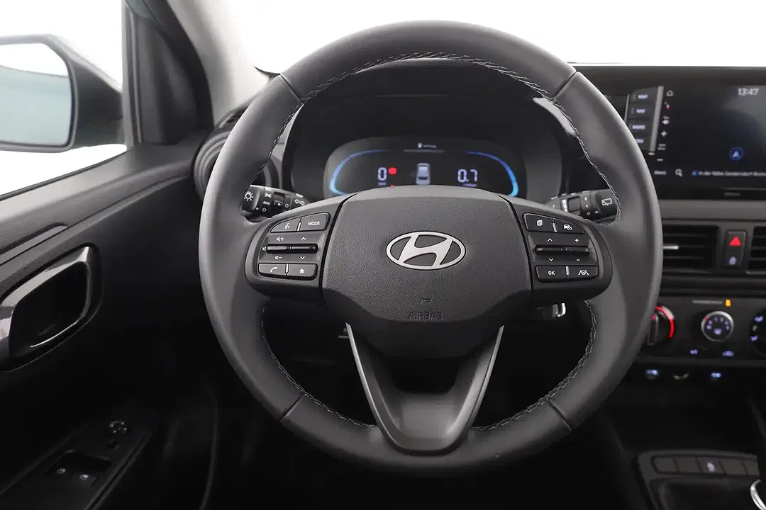 Hyundai i10 - Thumbnail 13