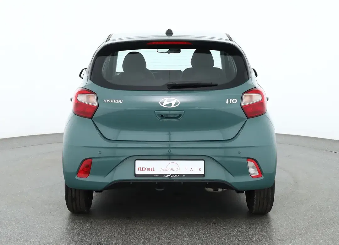 Hyundai i10 - Thumbnail 3