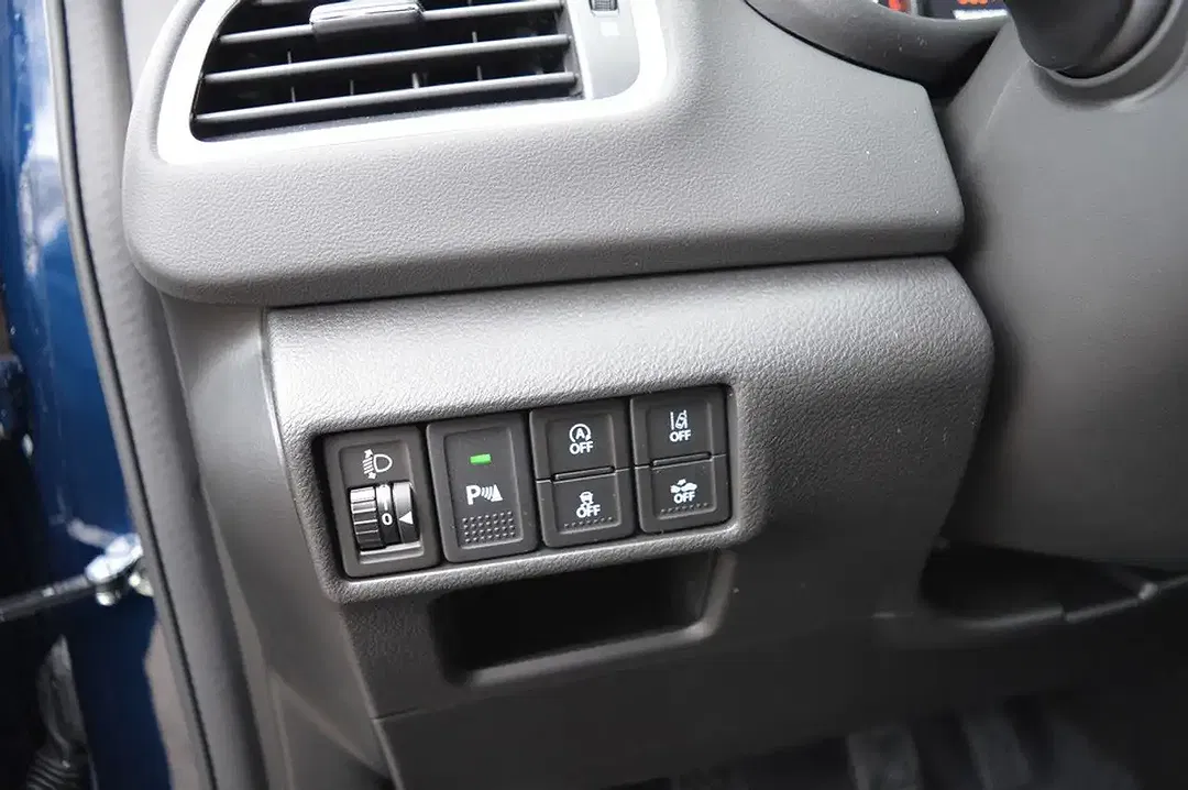 Suzuki S-Cross - Thumbnail 15