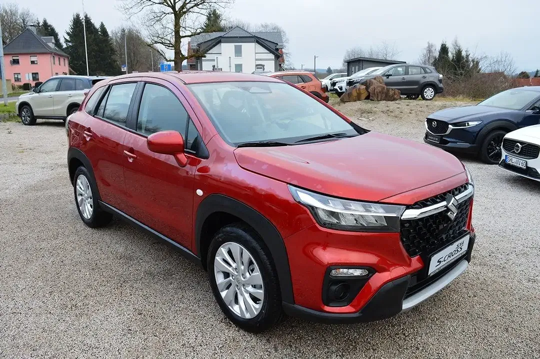 Suzuki S-Cross - Thumbnail 4