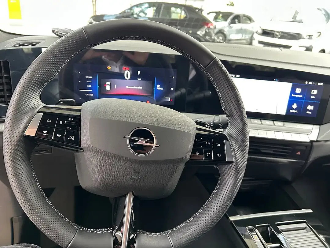 Opel Astra - Thumbnail 16