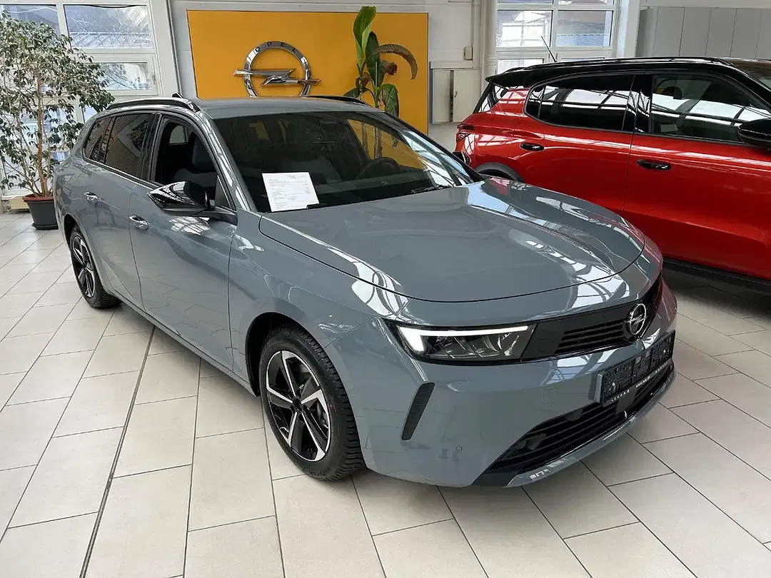 Opel Astra - Thumbnail 1