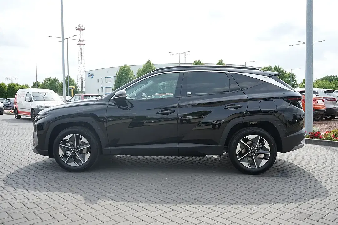 Hyundai TUCSON - Thumbnail 9