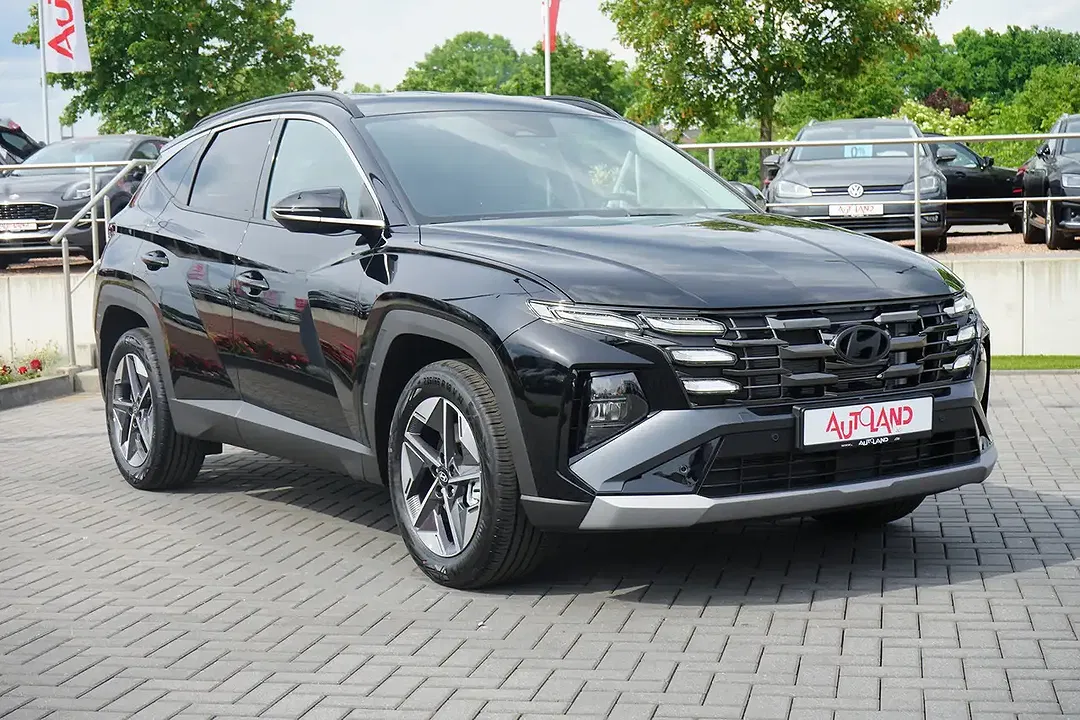 Hyundai TUCSON - Thumbnail 3
