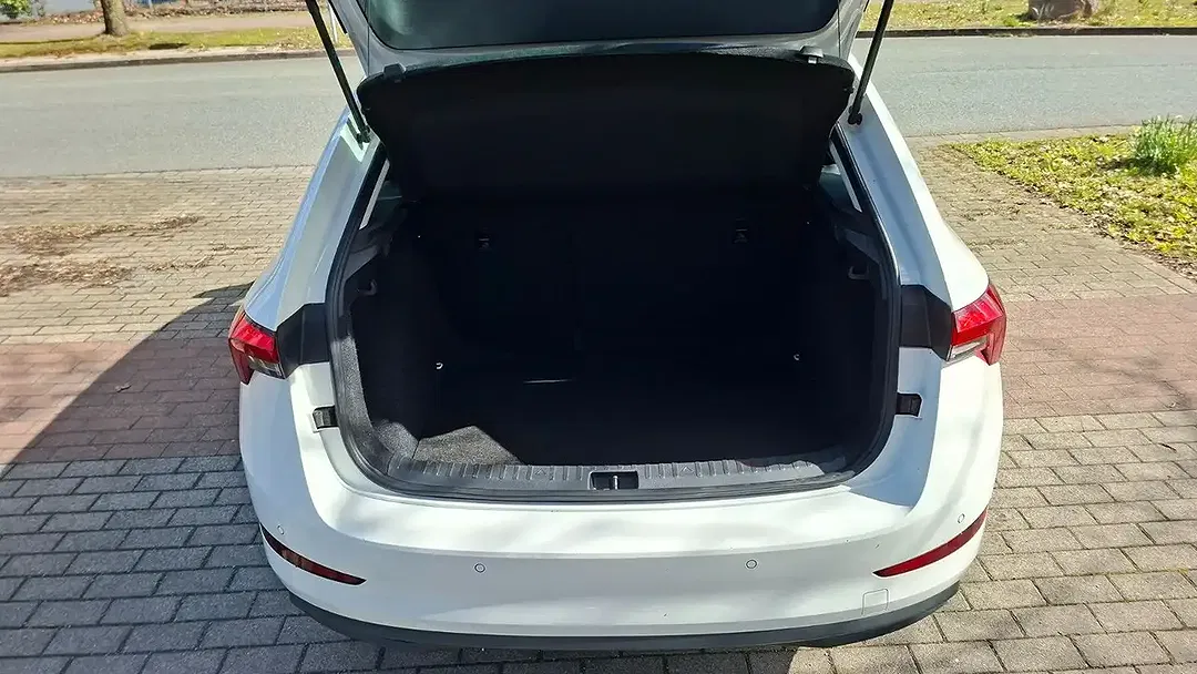 Skoda Scala - Thumbnail 10