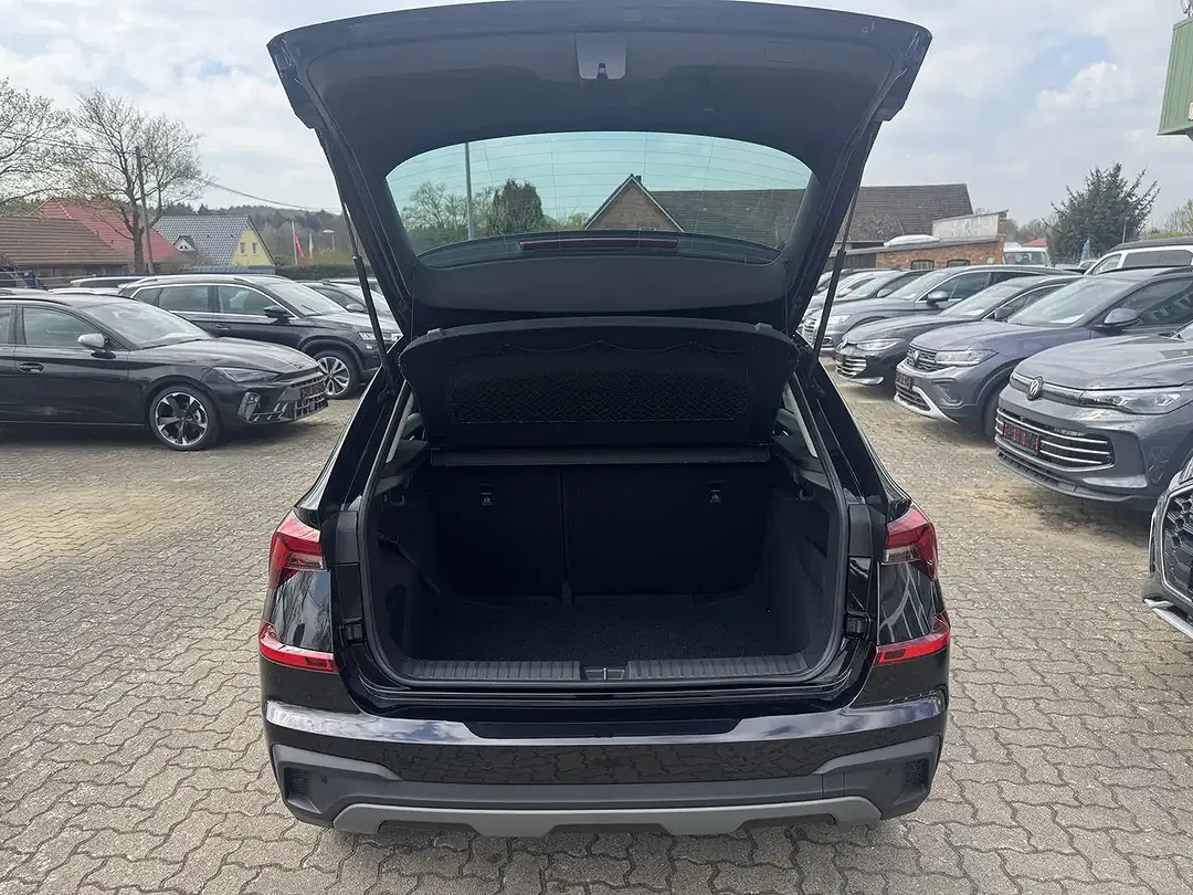 Skoda Kamiq - Thumbnail 6