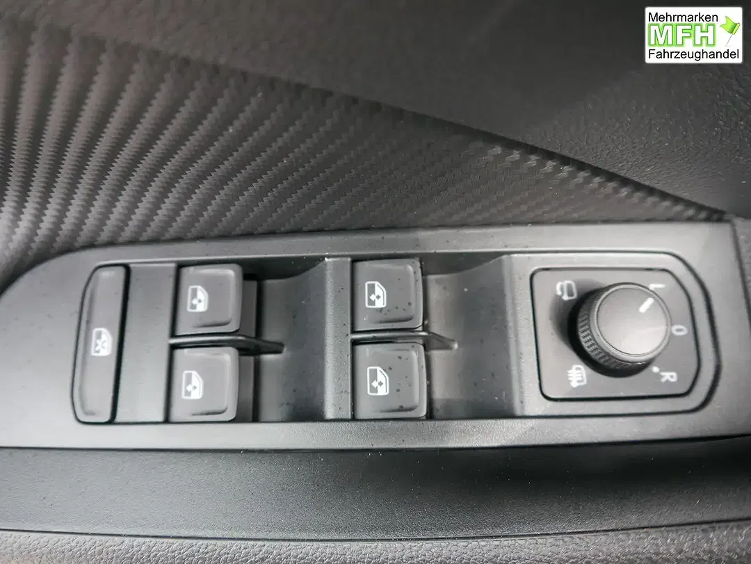 Skoda Kamiq - Thumbnail 9