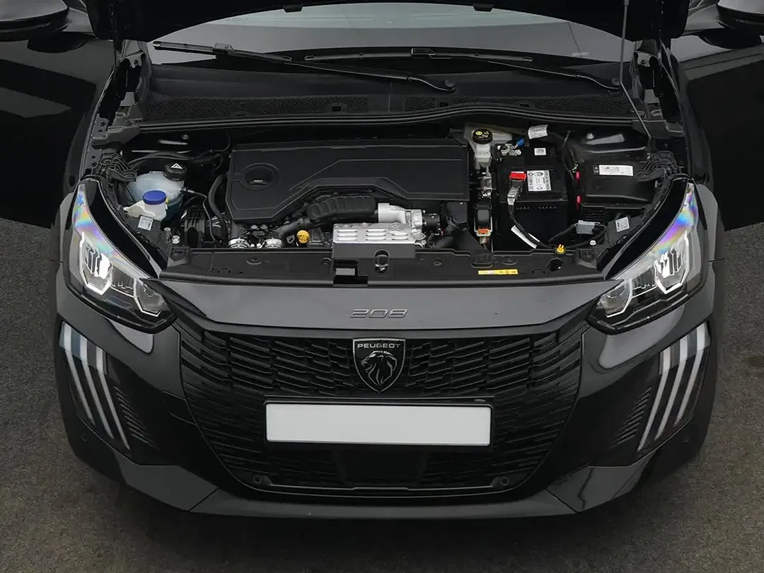 Peugeot 208 - Thumbnail 5