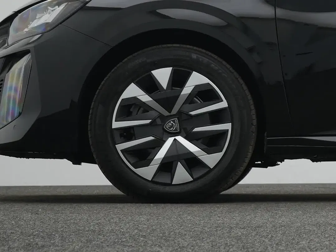 Peugeot 208 - Thumbnail 7