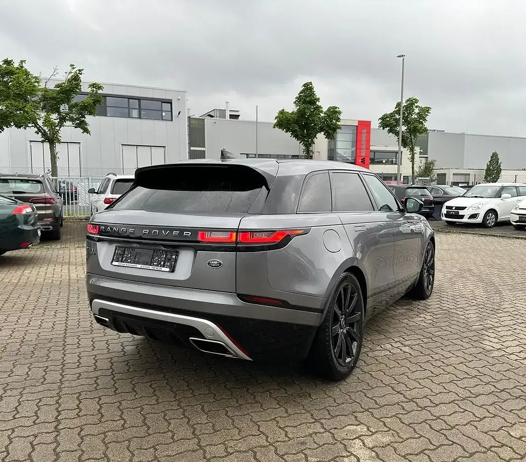 Land Rover Range Rover Velar - Thumbnail 2