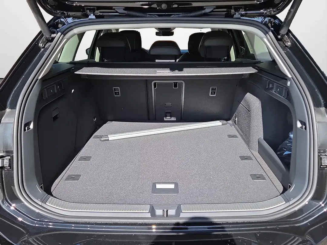 Volkswagen Passat Variant - Thumbnail 12