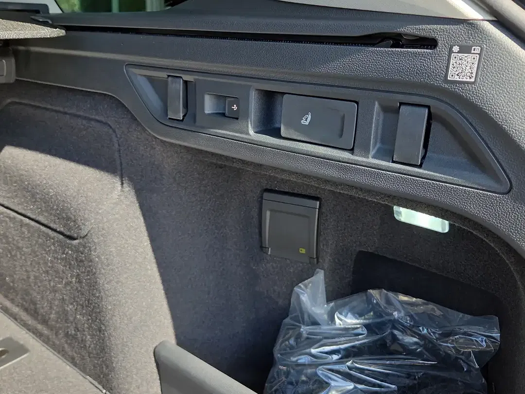 Volkswagen Passat Variant - Thumbnail 14