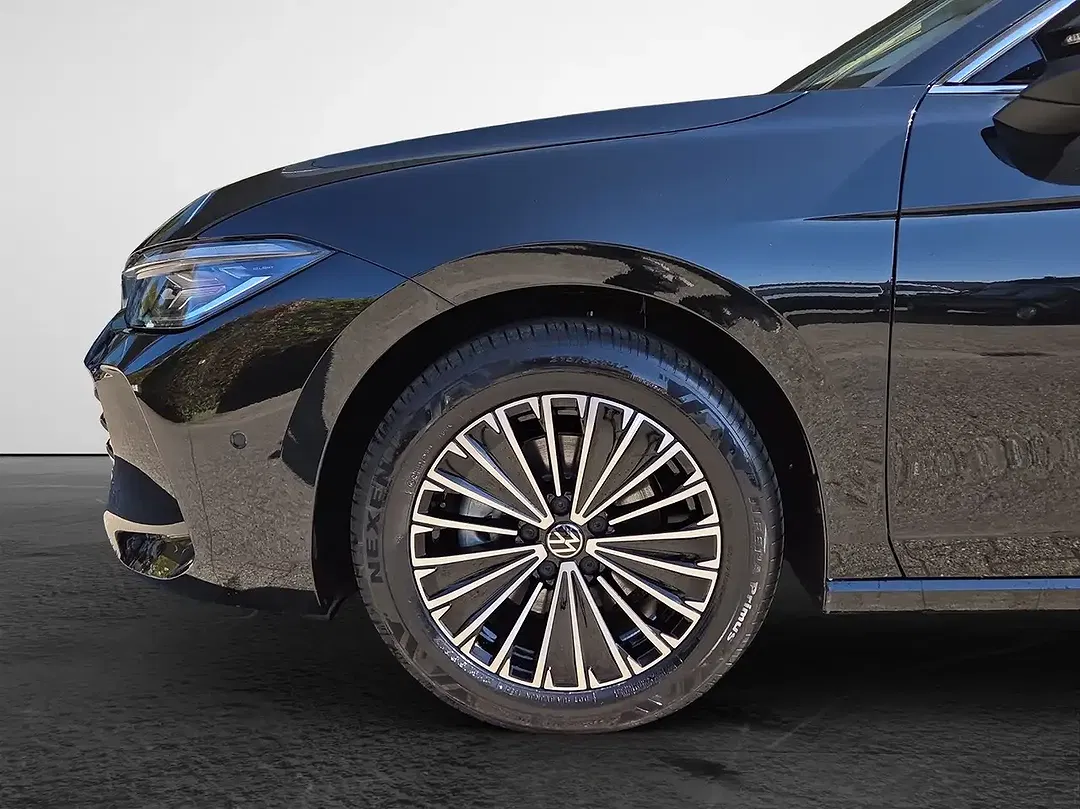 Volkswagen Passat Variant - Thumbnail 5