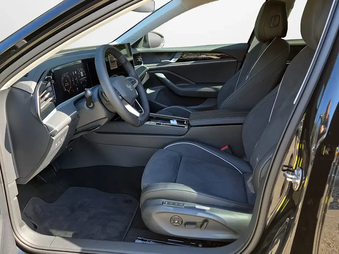 Volkswagen Passat Variant - Thumbnail 7