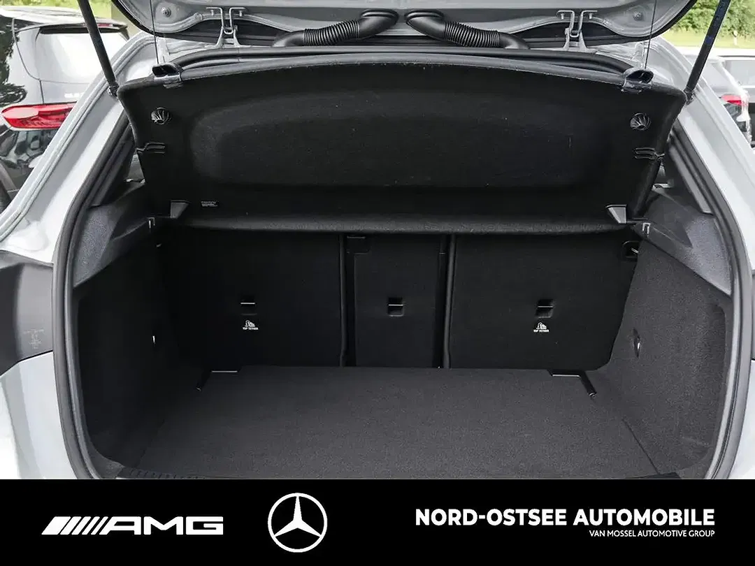 Mercedes-Benz A 200 - Thumbnail 14