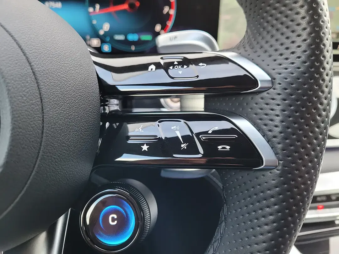 Mercedes-Benz AMG GT - Thumbnail 19
