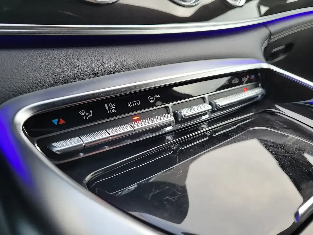 Mercedes-Benz AMG GT - Thumbnail 22