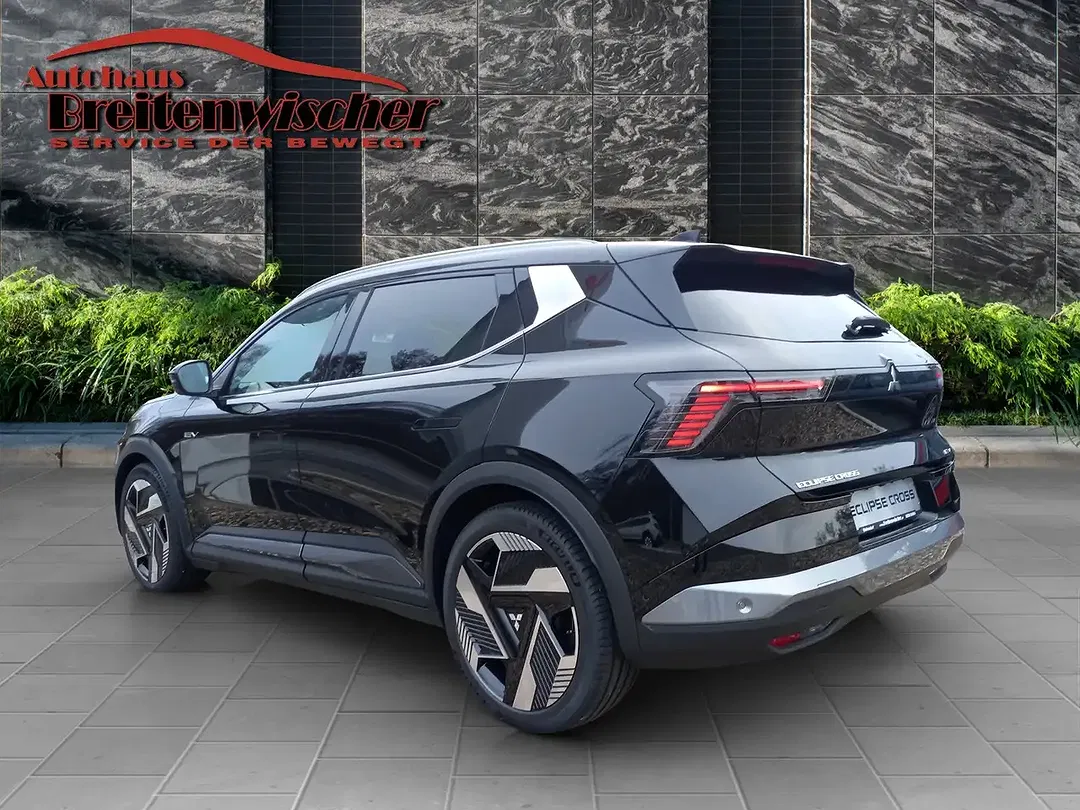Mitsubishi Eclipse Cross - Thumbnail 5