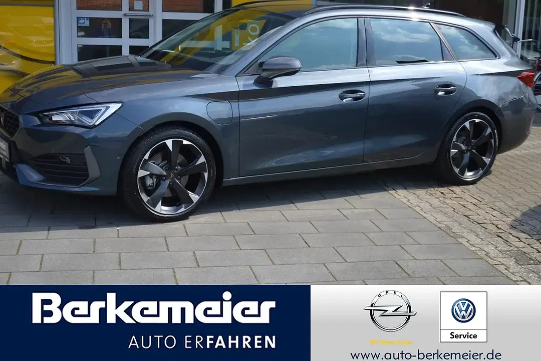 CUPRA Leon - Thumbnail 1