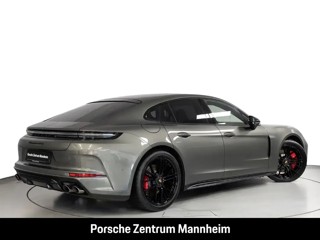 Porsche Panamera - Thumbnail 11