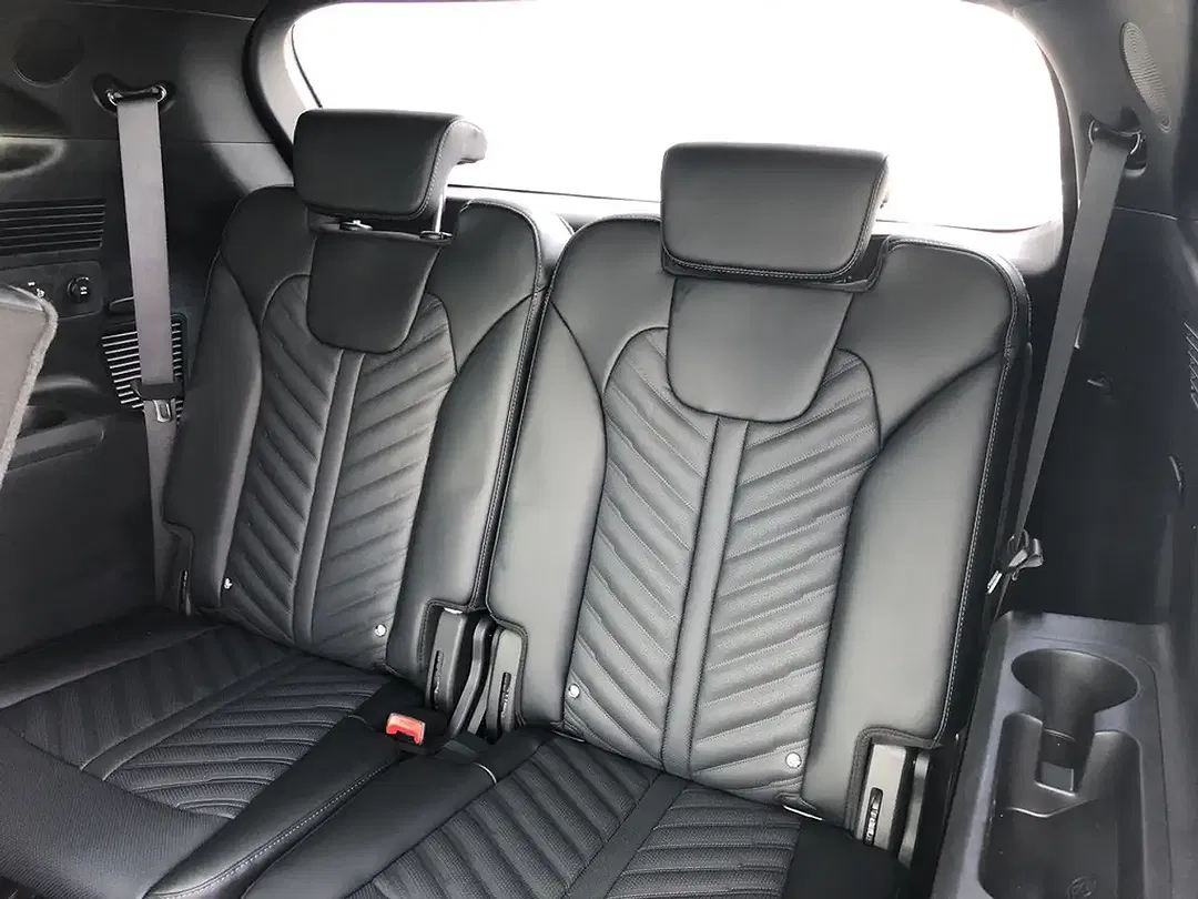 Kia Sorento - Thumbnail 8
