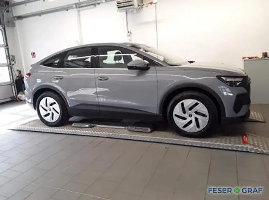 Audi Q4 e-tron - Afbeelding 1