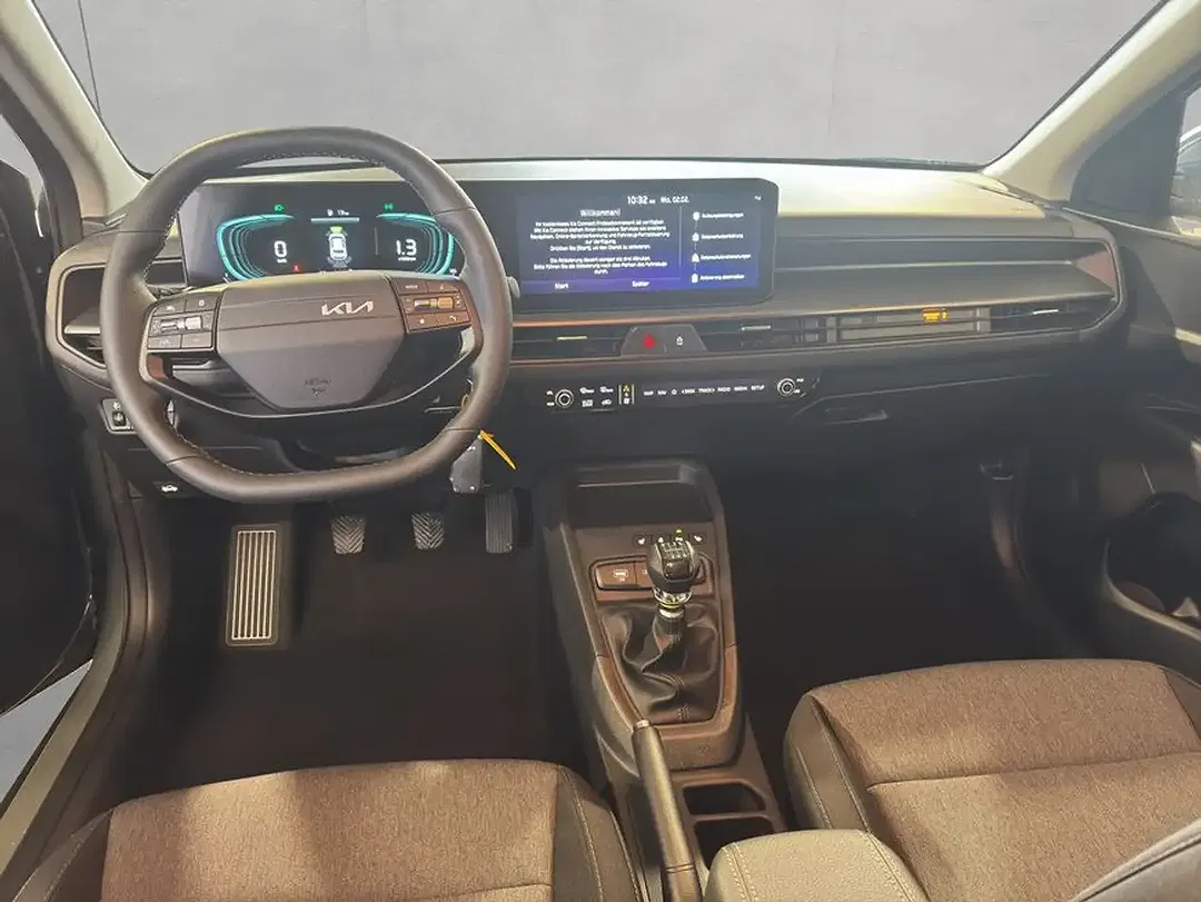 Kia Stonic - Thumbnail 11