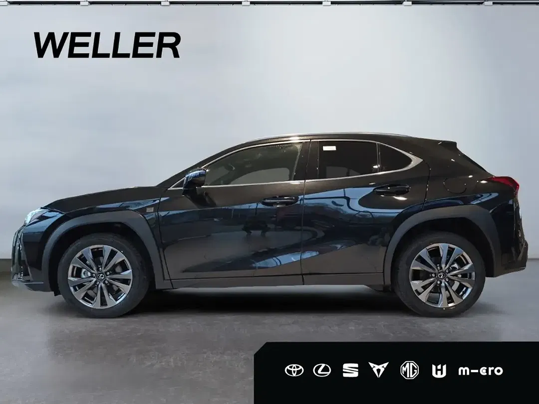 Lexus UX 300h - Thumbnail 3